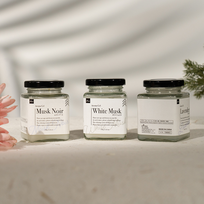 125g Magiczny eliminator stałego powietrza z białego piżma