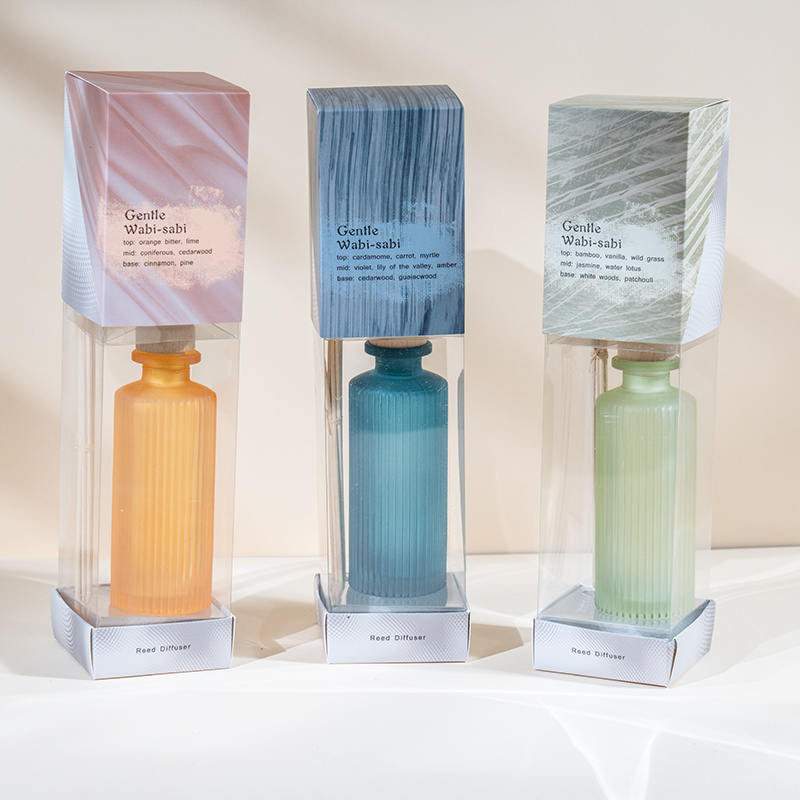 Wysoki pionowy pasek, okrągła szklana butelka z dyfuzorem trzcinowym-producent olejku z dyfuzorem aromatu