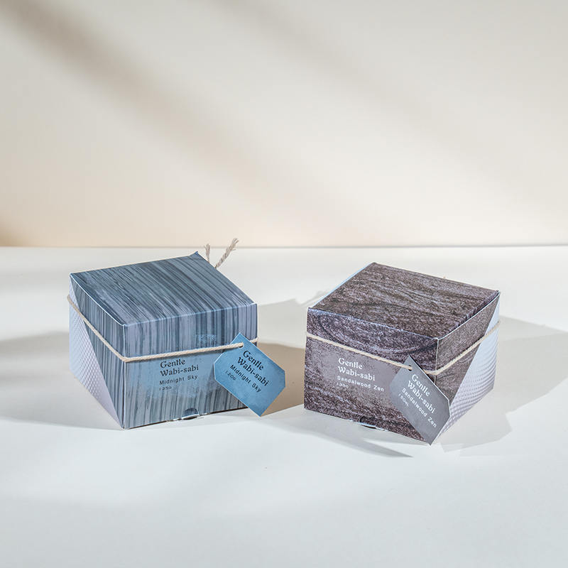 Okrągły szklany kielich na świecę w pionowe paski, świece zapachowe - sprzedawca ekologicznych świec z wosku sojowego