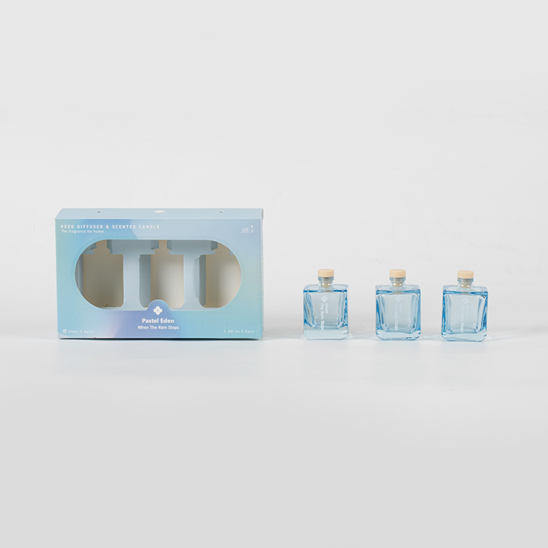 Zestaw 3-częściowych dyfuzorów z trzciny kwadratowej i 3-częściowego zestawu aromatów